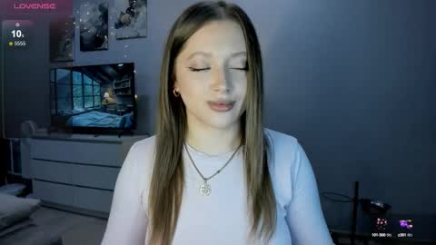 Julia and Julia online show from 10.12.25