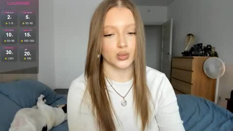 Snapshot of ju_lii chatting on 02.10.26 Julia and Julia online show from 02.10.26