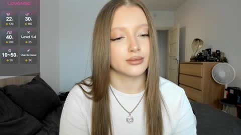 Snapshot of ju_lii chatting on 02.19.26 Julia and Julia online show from 02.19.26