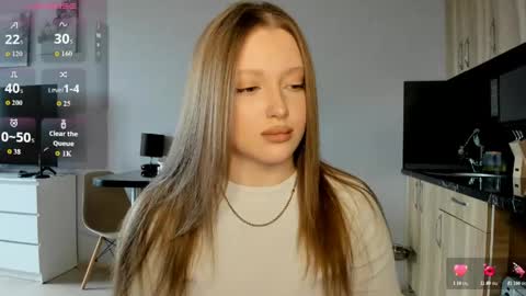 Snapshot of ju_lii chatting on 05.24.26 Julia and Julia online show from 05.24.26