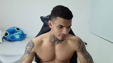 juan_gomez_1 online show from 09.12.25