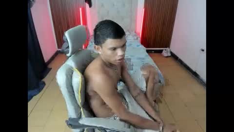 Juan Mhata online show from 04.12.26