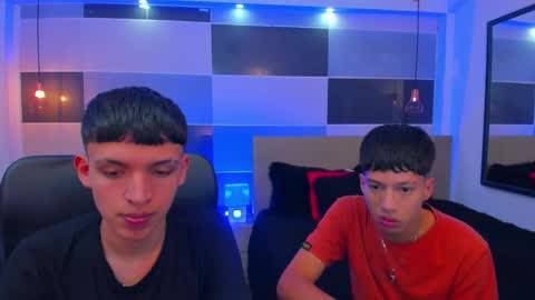 JuanSteven online show from 12.12.24