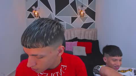 Snapshot of juan_nd_steven chatting on 01.18.26 JuanSteven online show from 01.18.26