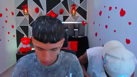 Snapshot of juan_nd_steven chatting on 02.25.26 JuanSteven online show from 02.25.26