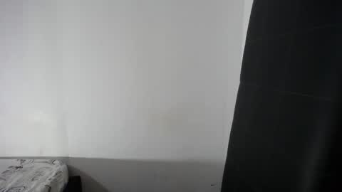 Snapshot of juan_stevan chatting on 01.12.25 juan stevan online show from 01.12.25
