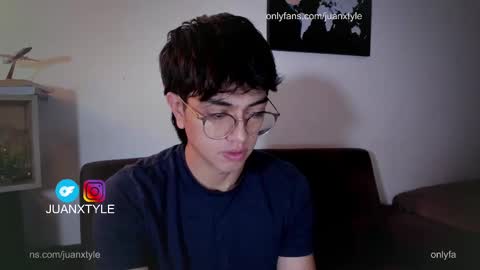 . online show from 10.03.25