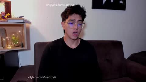 . online show from 10.07.25