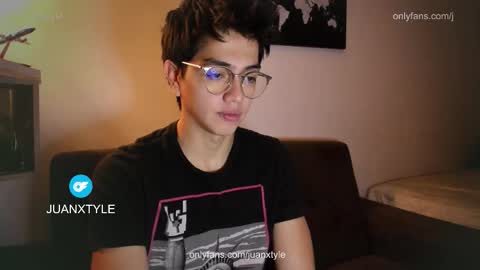 . online show from 12.05.25