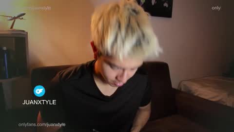 . online show from 02.25.26