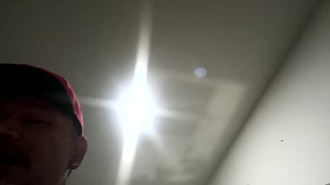 juanchis_24 online show from 10.15.25