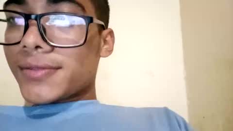 juancito252074 online show from 11.18.25