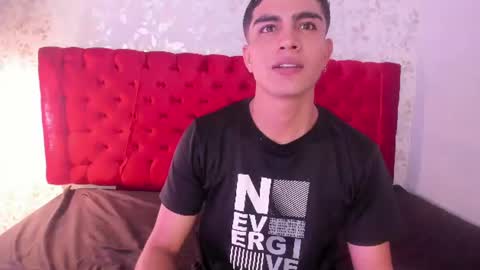 Snapshot of juanga_briel chatting on 07.11.26 JUAN GABRIEL online show from 07.11.26