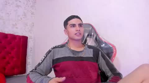 Snapshot of juanga_briel chatting on 07.13.26 JUAN GABRIEL online show from 07.13.26