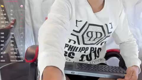 Snapshot of juanga_briel chatting on 07.21.26 JUAN GABRIEL online show from 07.21.26