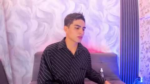 Snapshot of juanga_briel chatting on 07.31.26 JUAN GABRIEL online show from 07.31.26