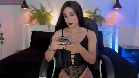 juanita__acosta online show from 10.25.25