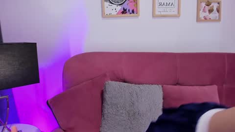 Snapshot of juanita_owens chatting on 12.11.24 juanita_owens online show from 12.11.24