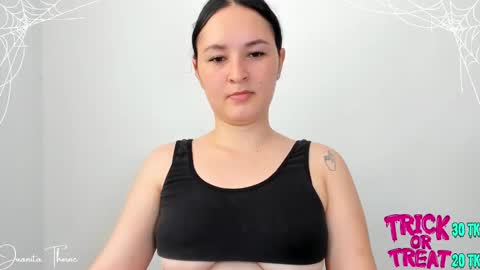 Snapshot of juanita_thorne1 chatting on 10.21.25  JUANITA THORNE 2 online show from 10.21.25