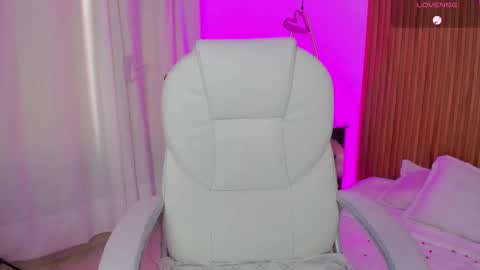 Juanita online show from 02.17.25