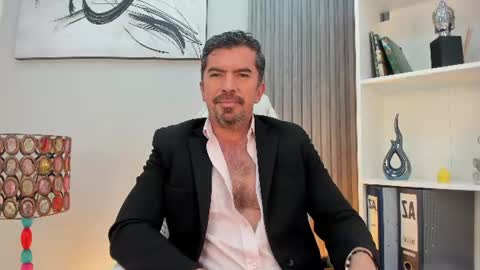Snapshot of juank_fit45 chatting on 06.14.26 Juan k online show from 06.14.26