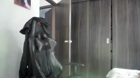 juanpt69 online show from 12.22.24