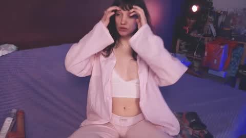 Arina online show from 01.28.25