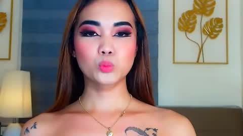 EloiseMoree online show from 03.05.26