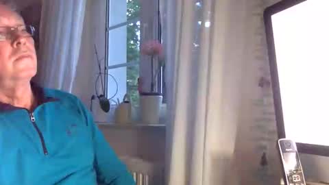 juergener342205 online show from 05.06.26