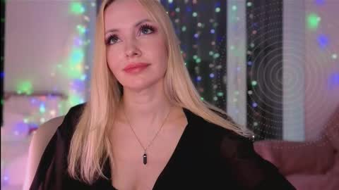 Goddess Julia online show from 12.22.25