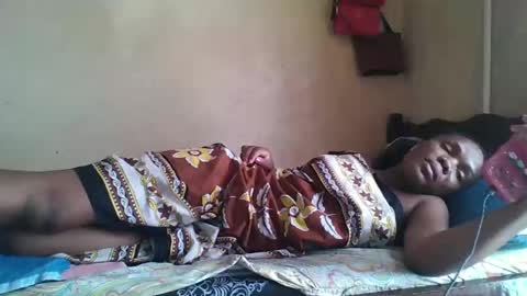 juice_petite3 online show from 03.11.25