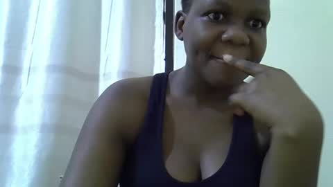 juicy_bella2 online show from 10.16.25