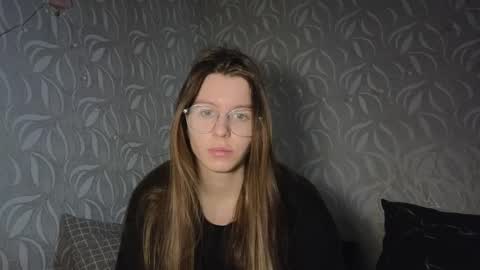 laura online show from 11.23.25