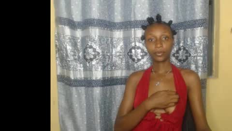 Snapshot of juicy_pinkpussy564197 chatting on 02.19.26 olivia online show from 02.19.26