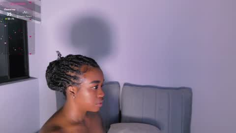 Snapshot of juicy_sky chatting on 06.29.26 Your Paradise online show from 06.29.26