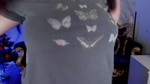 Snapshot of juicyberryy chatting on 01.03.25 Milana online show from 01.03.25