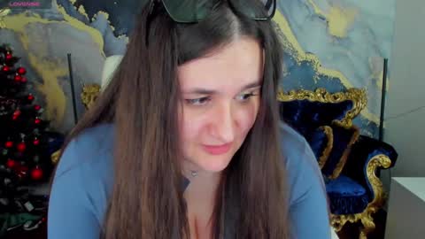 Snapshot of juicyberryy chatting on 01.26.25 Milana online show from 01.26.25