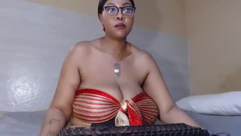 juicyfatboobsx online show from 09.21.25