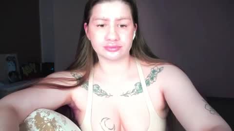 Snapshot of juicyhelenx chatting on 04.19.26 Elena online show from 04.19.26