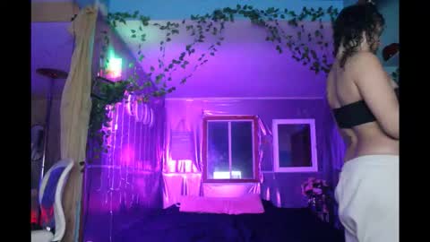 Snapshot of juicyjayxxx69 chatting on 03.02.26 juicyjayxxx69 online show from 03.02.26