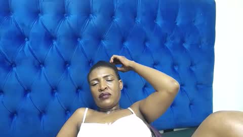 Snapshot of juicykayxxx chatting on 05.08.26 Miss Kay online show from 05.08.26