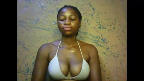 juicypiexx online show from 12.17.25