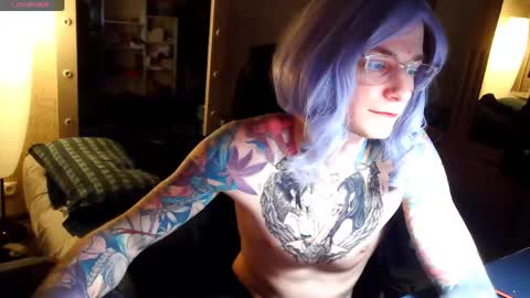 Snapshot of juleea_doll chatting on 04.21.26 Julia online show from 04.21.26