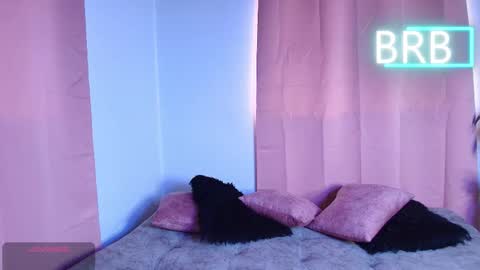 Jules and Gia online show from 02.01.26