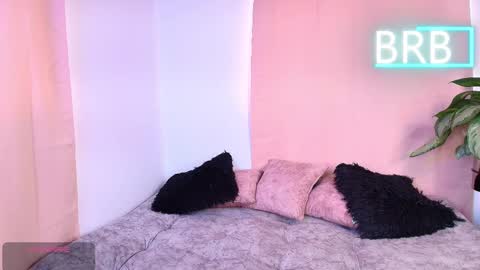 Jules and Gia online show from 02.16.26