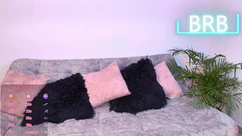 Jules and Gia online show from 03.25.26