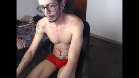 Snapshot of julfigo chatting on 05.31.26 Julfigo online show from 05.31.26