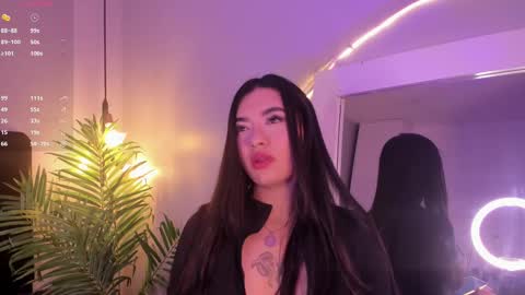 Snapshot of juli_casanova chatting on 10.03.25 juli_casanova online show from 10.03.25