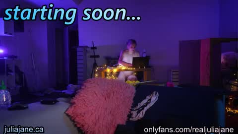 Julia Jane online show from 02.01.26