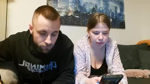 Snapshot of julia_official chatting on 02.12.25 julia_official online show from 02.12.25